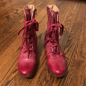 Never Worn Candies Pink boot